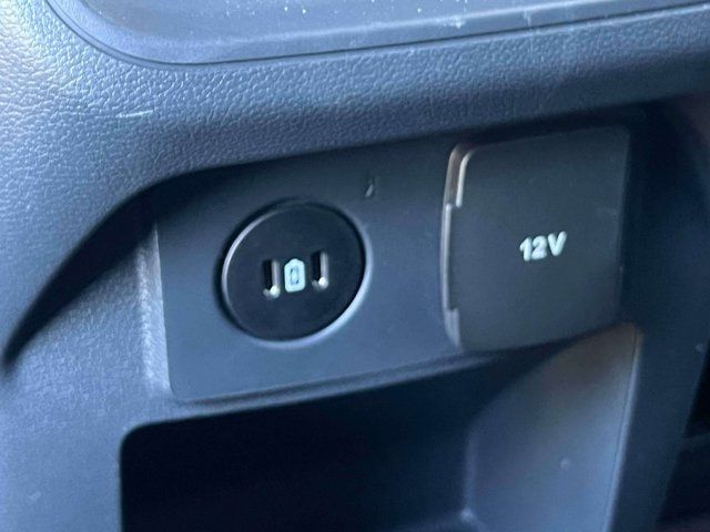 Used 2026 Ford Explorer Active AWD/4WD image 19