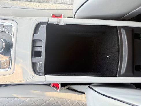 Used 2019 Jeep Grand Cherokee Summit AWD/4WD image 42