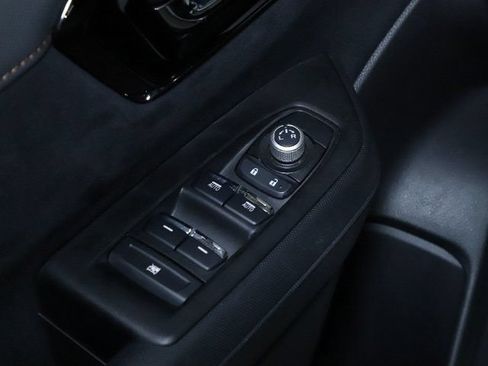 Used 2026 Subaru Forester Touring AWD/4WD image 17