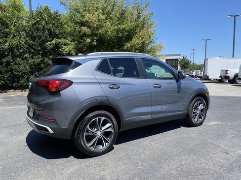 Used 2022 Buick Encore GX Select FWD image 9
