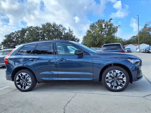 New 2026 Volvo XC60 T8 Plus w/ Protection Package Premier image 8