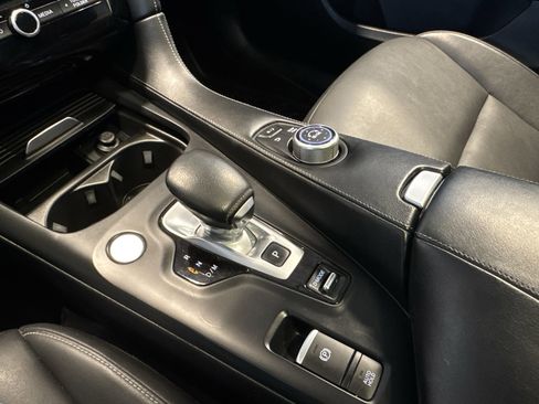 Certified 2019 INFINITI QX50 Luxe w/ Navigation Package image 19