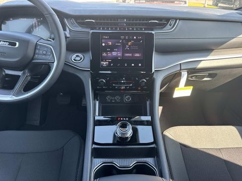 New 2026 Jeep Grand Cherokee Laredo X AWD/4WD image 20