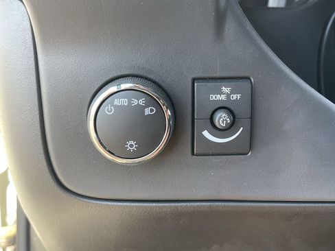 New 2025 GMC Savana 2500 Extended w/ Driver Convenience Package image 18