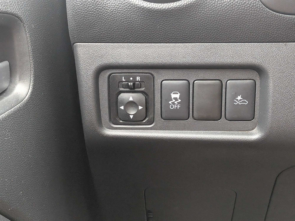 Used 2024 Mitsubishi Mirage ES FWD image 23