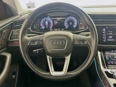 Used 2021 Audi Q8 Premium Plus w/ Premium Plus Package image 28