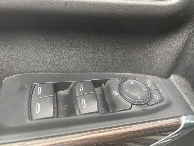 Used 2021 Chevrolet Silverado 1500 RST AWD/4WD image 10
