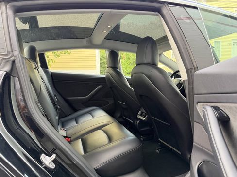 Used 2018 Tesla Model 3 Long Range AWD/4WD image 19