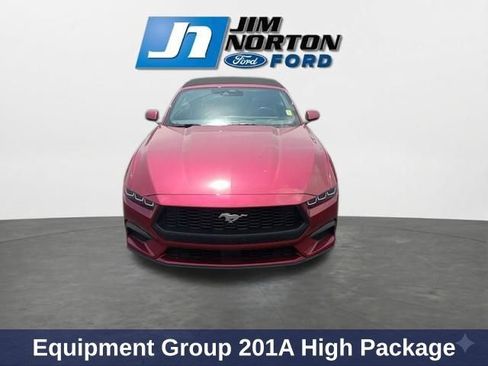 Used 2025 Ford Mustang Premium RWD image 3