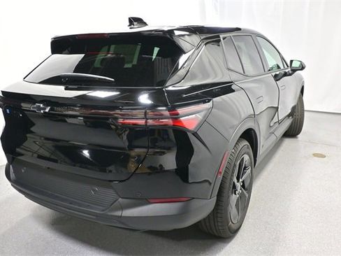 New 2026 Chevrolet Equinox EV LT w/ Comfort Package image 3