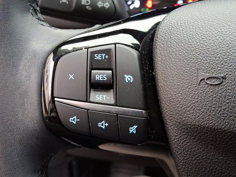 Used 2022 Ford Escape SE w/ Convenience Package image 24