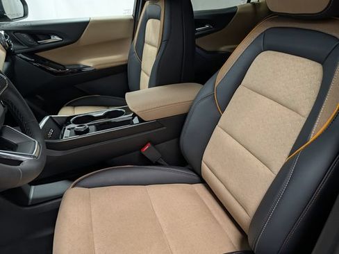 New 2027 Chevrolet Equinox ACTIV w/ Safety and Technology Package AWD/4WD image 11