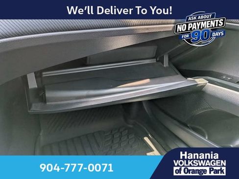 Used 2025 Toyota Camry SE w/ Multimedia Upgrade Package FWD image 25