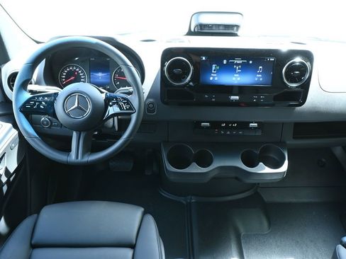 New 2026 Mercedes-Benz Sprinter 2500 image 15