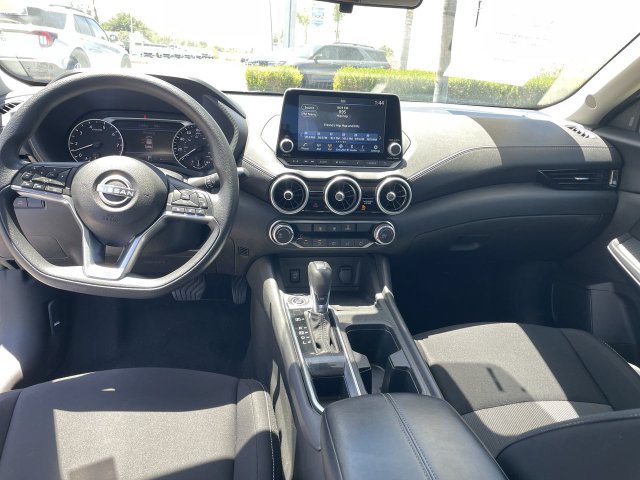 Used 2024 Nissan Sentra SV FWD image 19