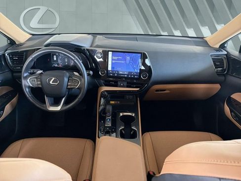 Certified 2025 Lexus NX 250 FWD w/ Accessory Package (Z1) image 13