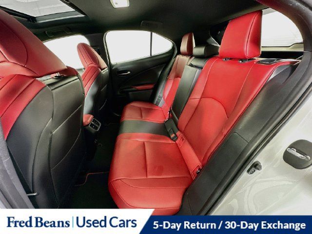 Used 2020 Lexus UX 250h F Sport w/ F Sport Premium Package AWD/4WD image 31