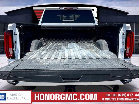 Used 2023 GMC Sierra 2500 Denali AWD/4WD image 7