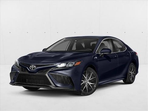 Used 2021 Toyota Camry SE FWD image 1