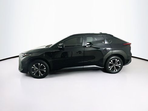 Used 2024 Toyota bZ4X XLE image 4
