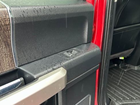 Used 2020 Ford F350 Lariat image 35