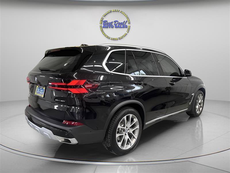 Used 2024 BMW X5 xDrive40i w/ Parking Assistance Package AWD/4WD image 5