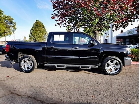 Used 2018 Chevrolet Silverado 1500 LT w/ All Star Edition image 6