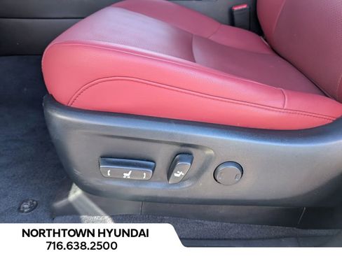 Used 2022 Lexus GX 460 Premium w/ Premium Package AWD/4WD image 33