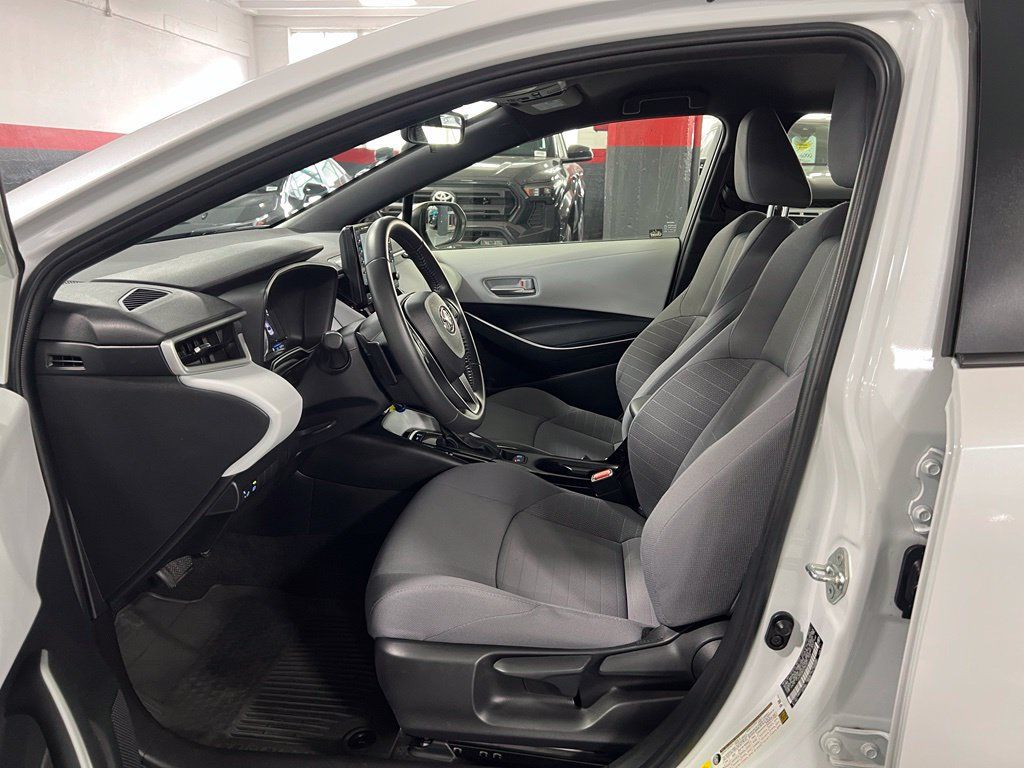 Certified 2022 Toyota Corolla SE FWD image 12