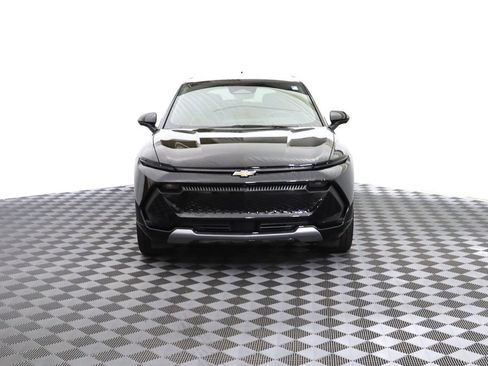 Certified 2026 Chevrolet Equinox EV LT w/ Convenience Package II FWD image 2