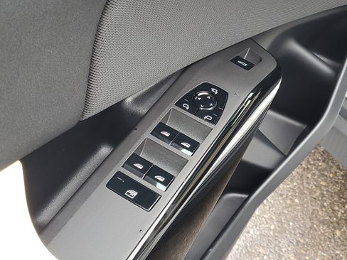 New 2026 BMW X3 xDrive30 w/ Convenience Package image 6