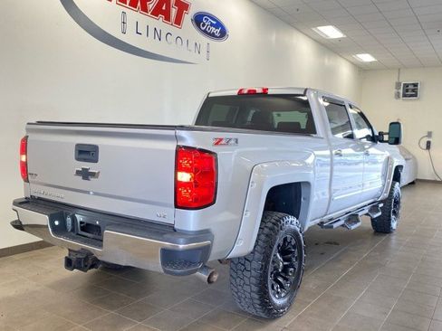 Used 2015 Chevrolet Silverado 2500 LTZ w/ Z71 Package, Off-Road AWD/4WD image 7