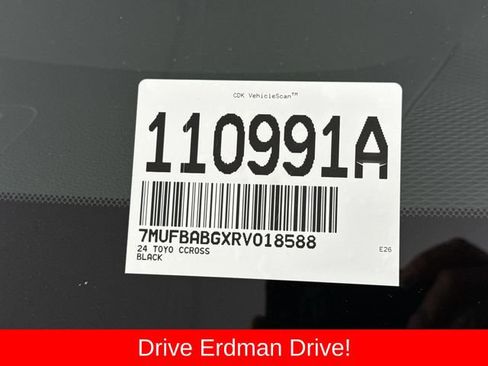 Used 2024 Toyota Corolla Cross AWD Hybrid w/ Convenience Package image 31