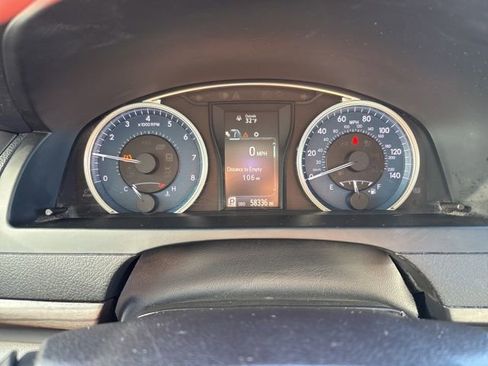Used 2017 Toyota Camry LE FWD image 17