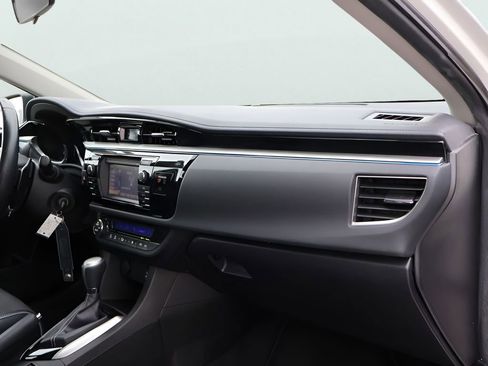 Used 2014 Toyota Corolla S image 11