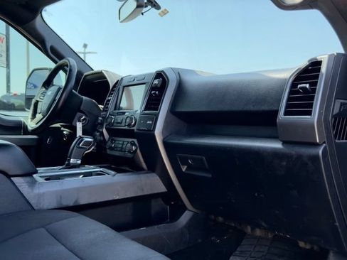 Used 2020 Ford F150 XLT w/ Equipment Group 302A Luxury AWD/4WD image 12