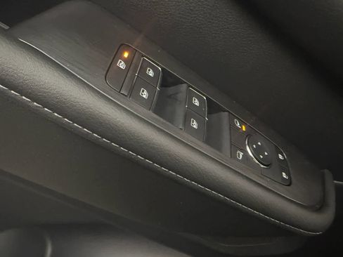 New 2026 Nissan Armada SV image 24