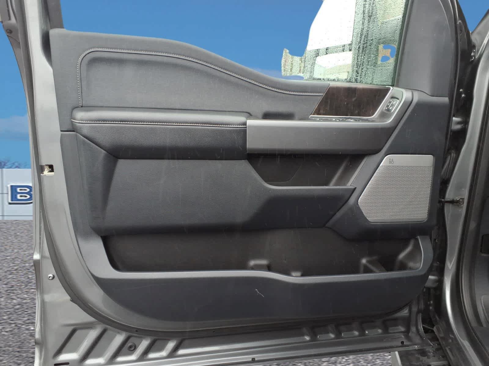 Used 2024 Ford F250 Lariat AWD/4WD image 11