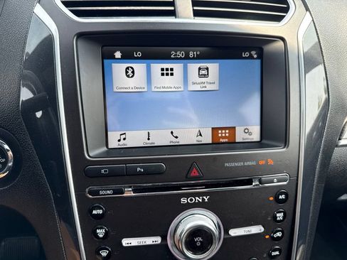 Used 2017 Ford Explorer Sport w/ Equipment Group 401A AWD/4WD image 21