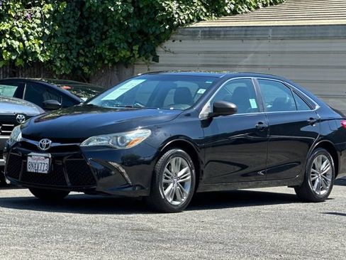 Used 2016 Toyota Camry SE FWD image 8