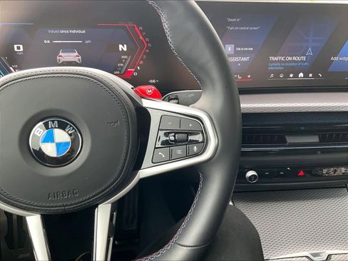 Used 2025 BMW M2 w/ Lighting Package image 20