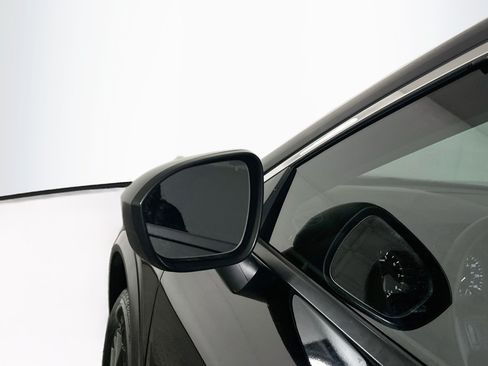 Used 2023 Nissan Rogue S FWD image 16