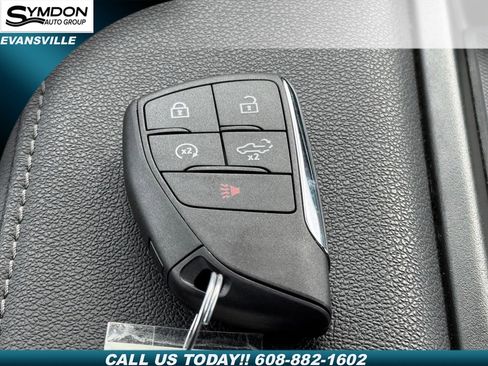 Used 2025 Chevrolet Silverado 1500 LT image 16