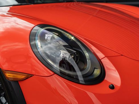 Used 2016 Porsche 911 GT3 RS image 13