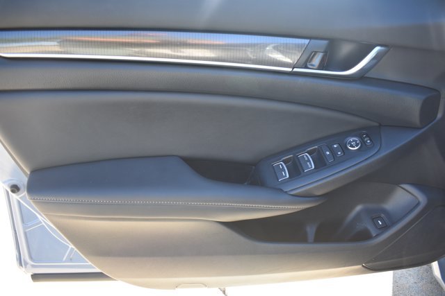 Used 2021 Honda Accord Sport image 12