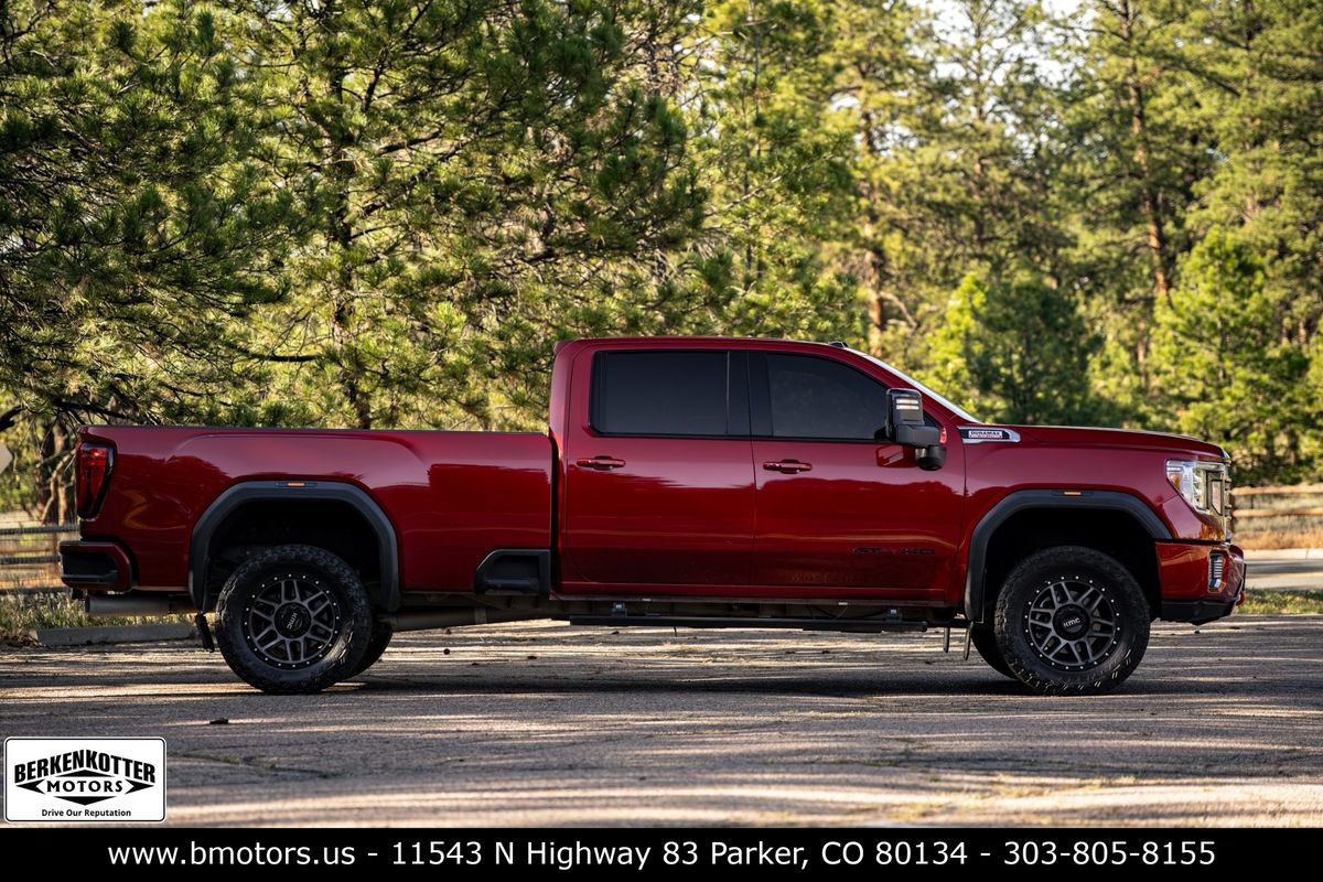 Used 2021 GMC Sierra 3500 AT4 w/ AT4 Premium Plus Package AWD/4WD image 2