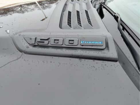 New 2026 RAM 1500 Laramie w/ Night Edition image 36