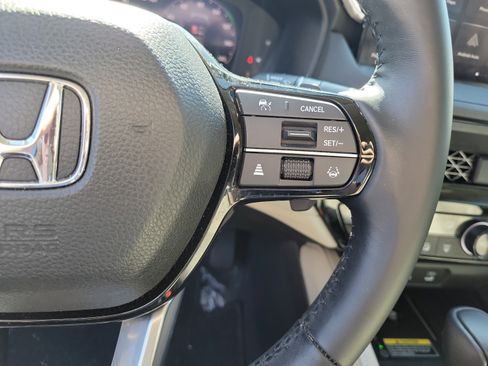 Used 2024 Honda Accord Touring image 23