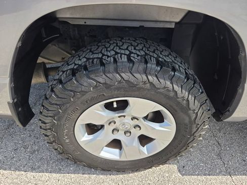 Used 2021 RAM 1500 Big Horn AWD/4WD image 18
