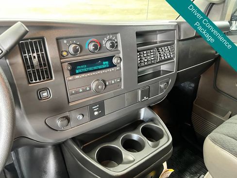 Used 2025 Chevrolet Express 2500 w/ Driver Convenience Package RWD image 4
